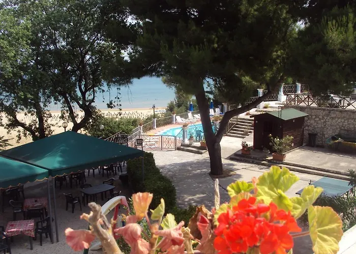 Hotel Piccolo Paradiso Di Rodi Garganico