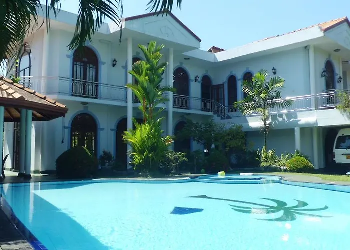 Hotel Blue Sapphire