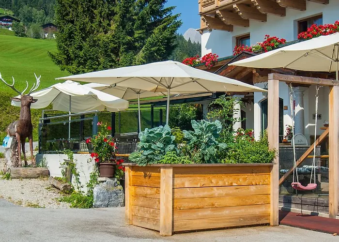 Hotel Und Alpen Apartments - Buerglhoeh