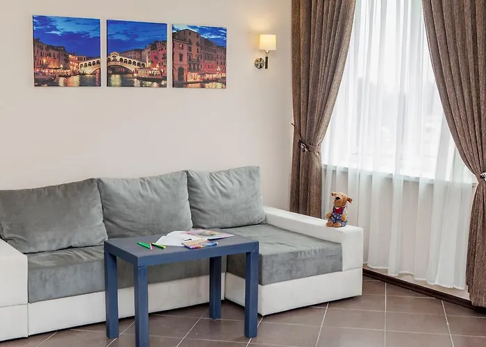 Chisto Hotel