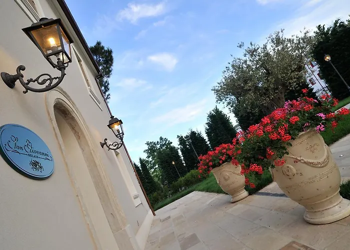 San Giovanni relais