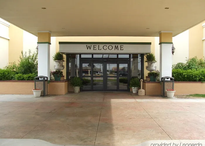 Holiday Inn Perrysburg French Quarter
