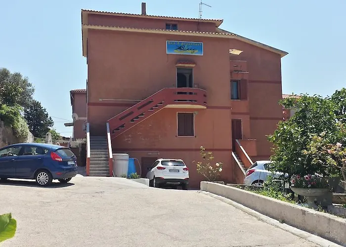 Guest House Tra Rocce E Mare