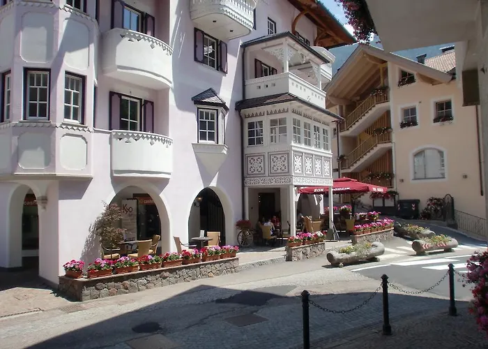 Ciasa Mancin Suite-Apartments