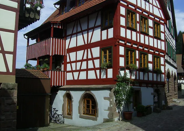 Hotel-Gasthof Zum Weyssen Roessle