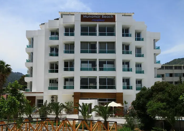Munamar Beach Residence (Adults Only)