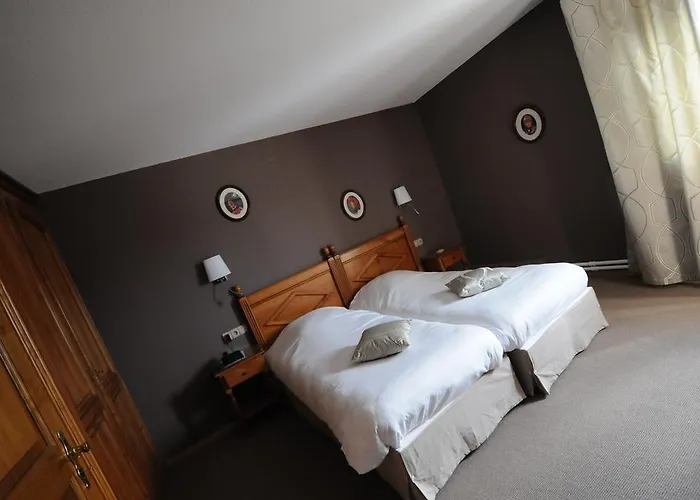 Logis Hotel Restaurant Au Boeuf Rouge