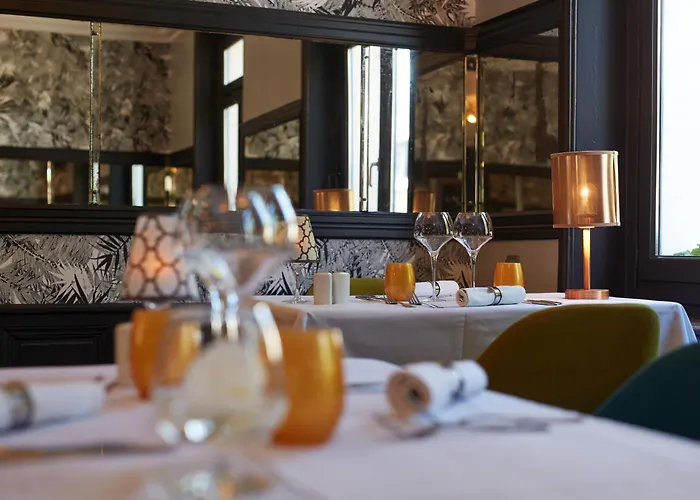 The Originals Boutique, Hôtel La Colonne de Bronze, Saint-Valéry-sur-Somme (Inter-Hotel)