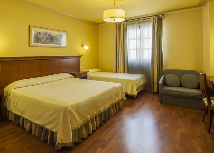 Hotel Azofra