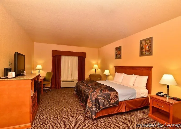 Best Western Broken Bow Hotel & Suites