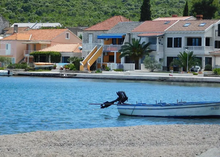 Apartments Kalafatovic