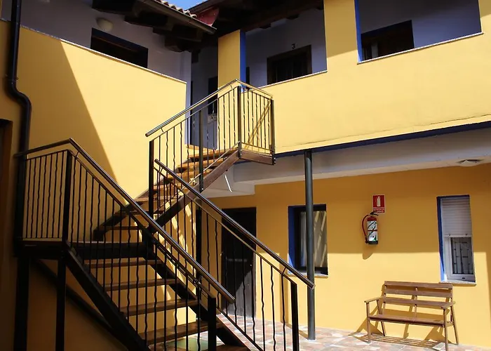 Pension Media Luna