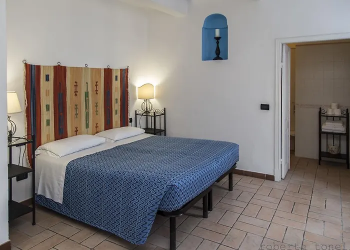 Camere Anna