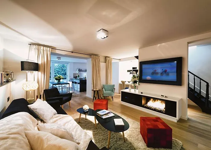 Charles Home Amazone