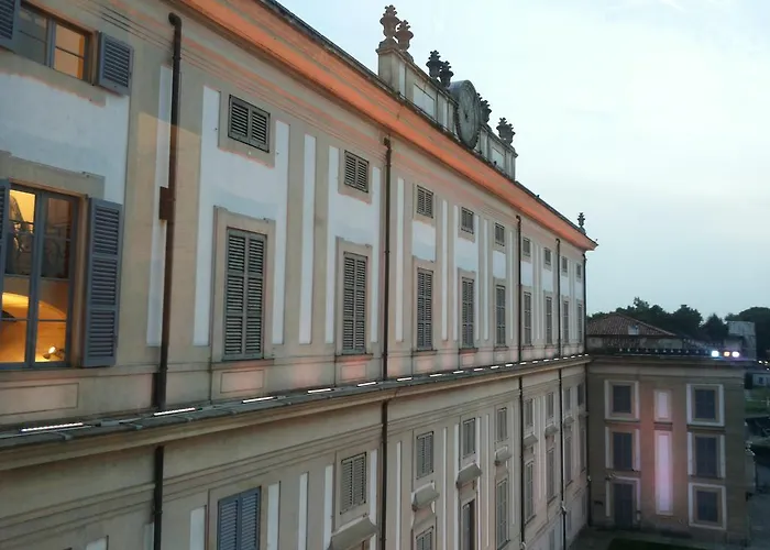 Al Chiarè