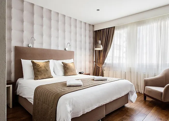 Hotel Alpha