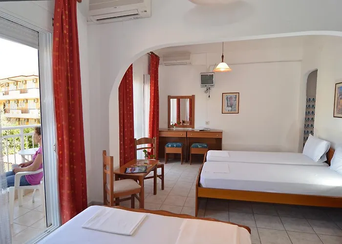 Hotel Triada