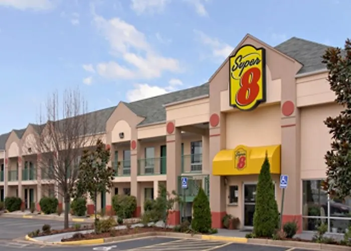 Super 8