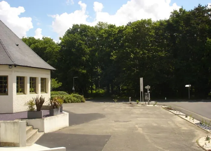 Hotel-Restaurant Du Lac Joue-les-Tours