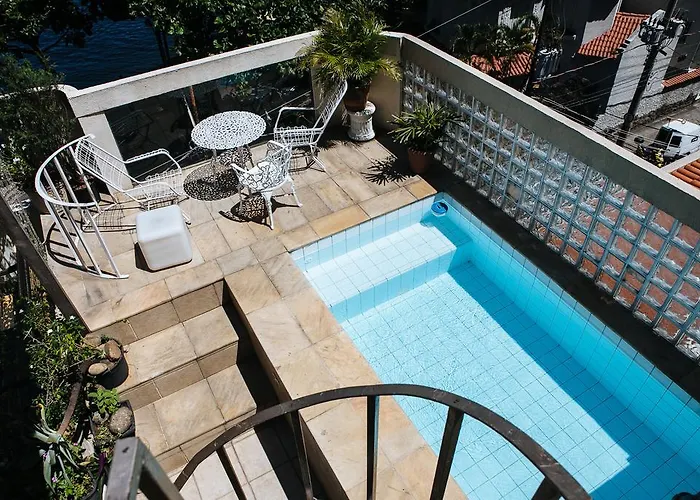 Hotelinho Urca Guest House