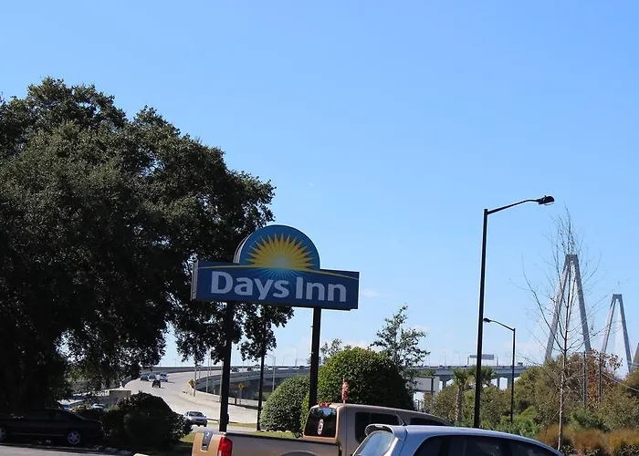 Days Inn By Wyndham Mt Pleasant-Charleston-Patriots Point