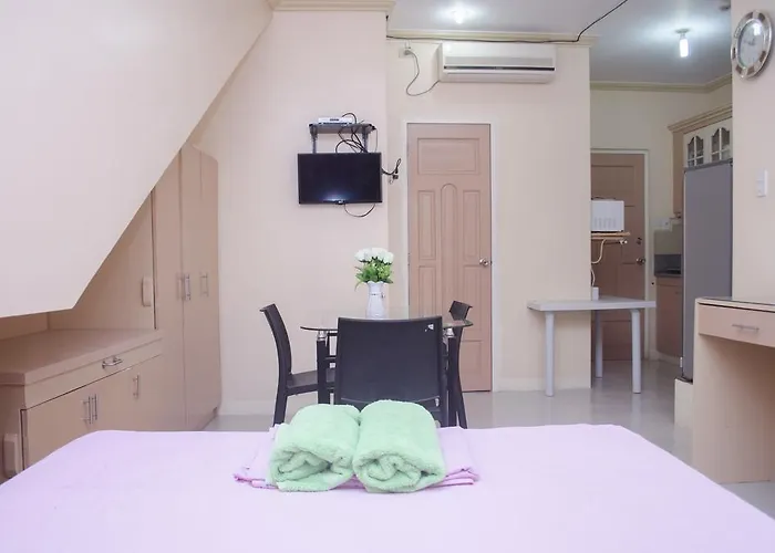 Julz Tropical Apartments
