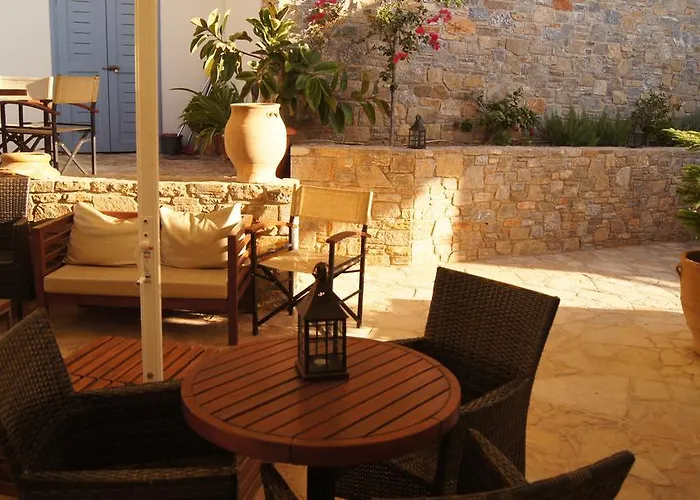 Archipelagos Hotel