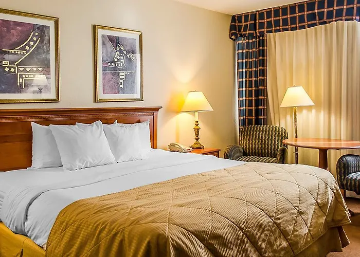 Norwood Inn Hudson