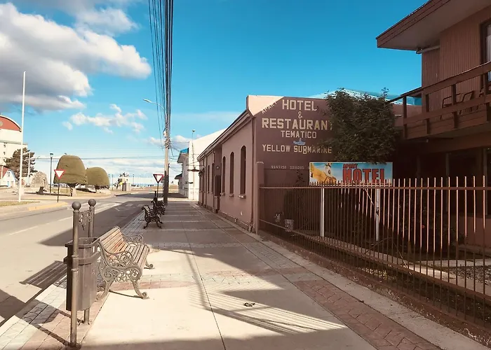 Hotel Yellow Submarine