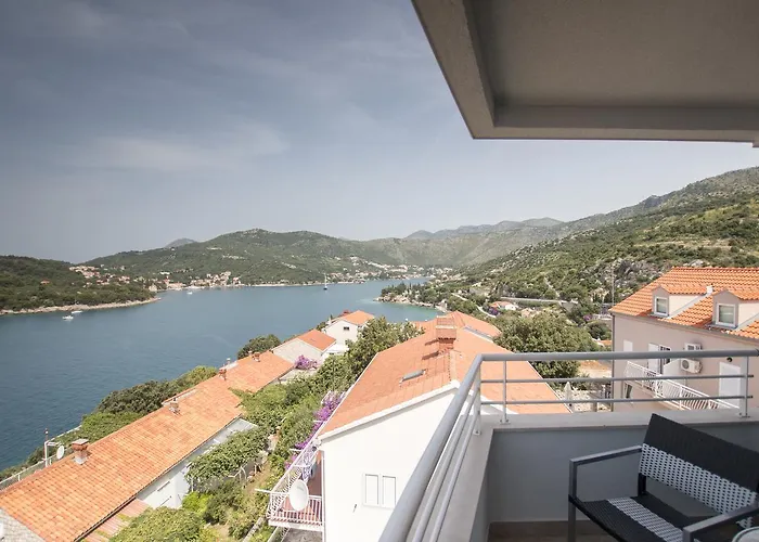 Villa Paradiso 2