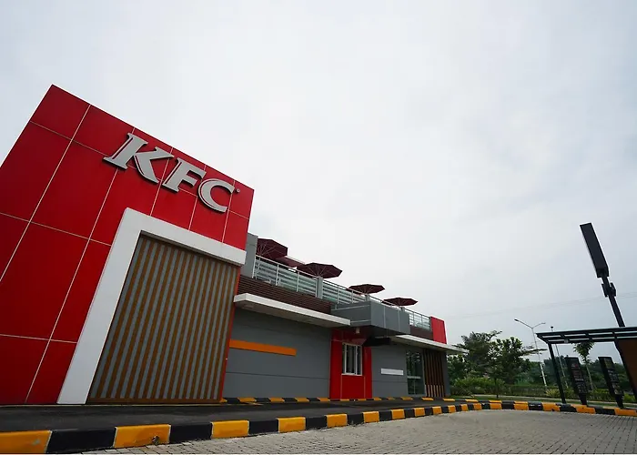The Lively Hotel Kualanamu