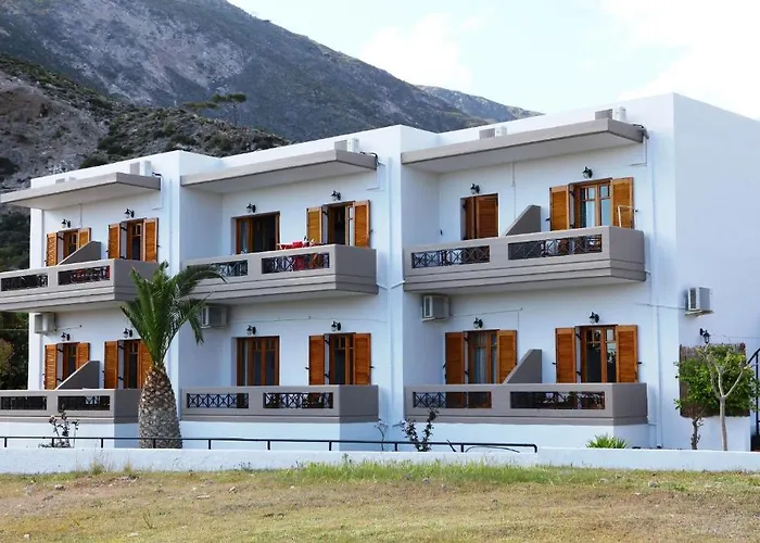 Idomeneas Apartments