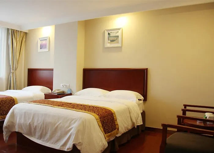 Greentree Inn Nanjing Jiangning District Jiulong Lake Subway Station Express Hotel