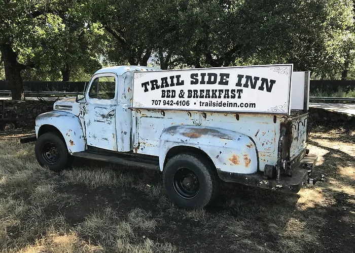 Trailside Inn Bed And Breakfast