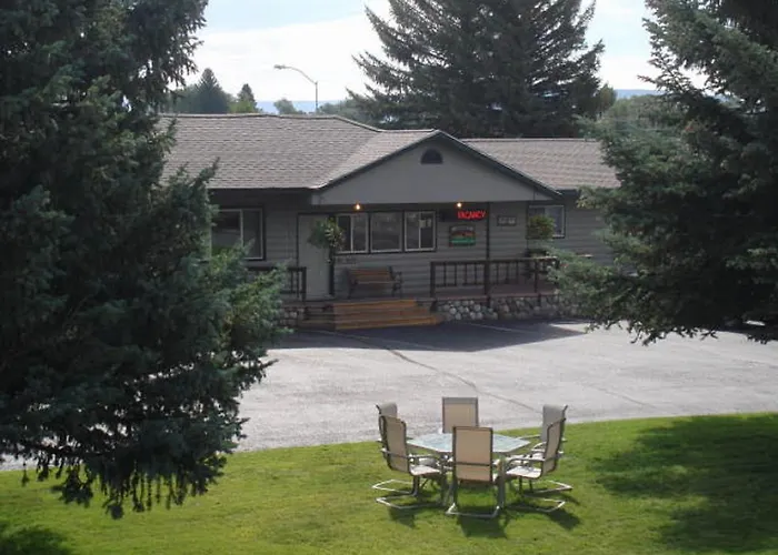 White River Inn