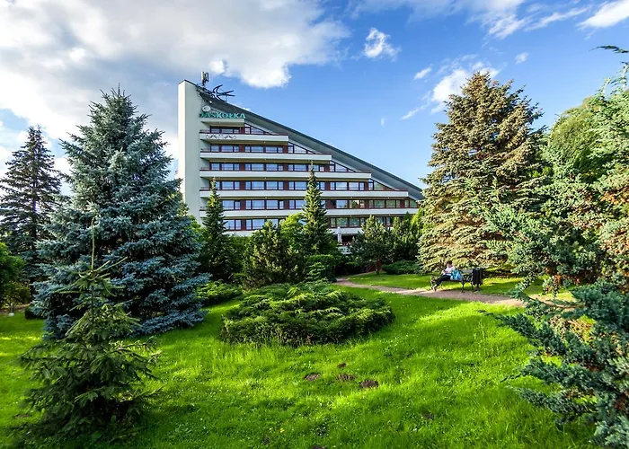 Hotel Jaskolka