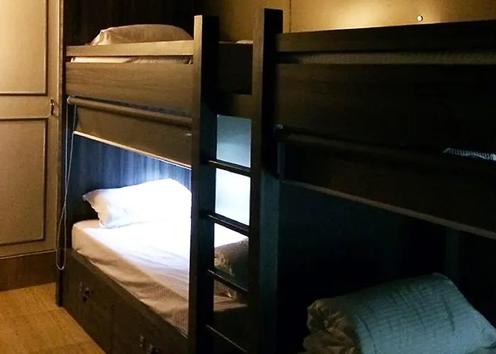 Pod N Beyond Smart Hotel