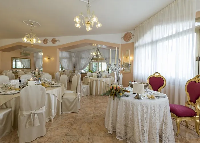 Albergo Ristorante La Bussola