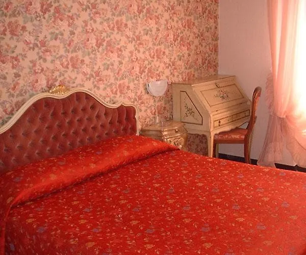 Hotel Royal