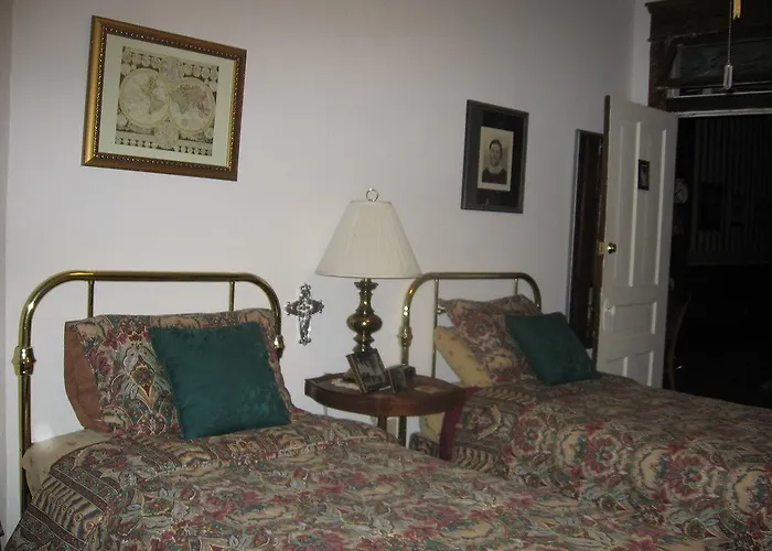 Silk Stocking Row - Bed And Breakfast - Adults Only