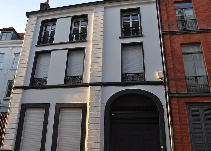 Victoria'S House
