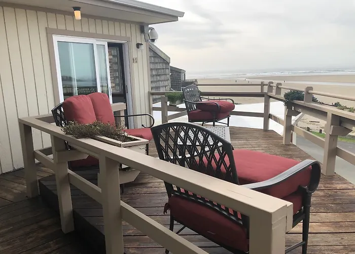 Webb'S Scenic Surf