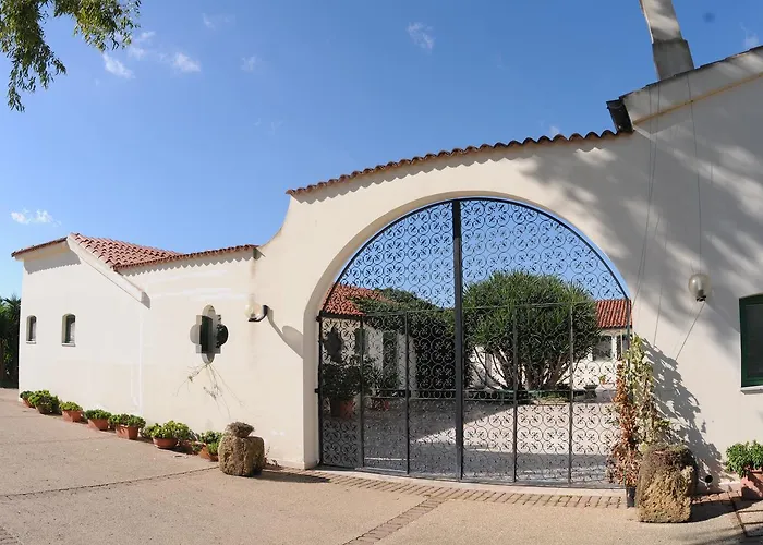 Hotel Masseria Marziale