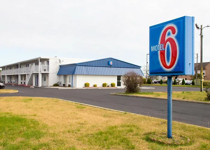 Motel 6-Sikeston, Mo