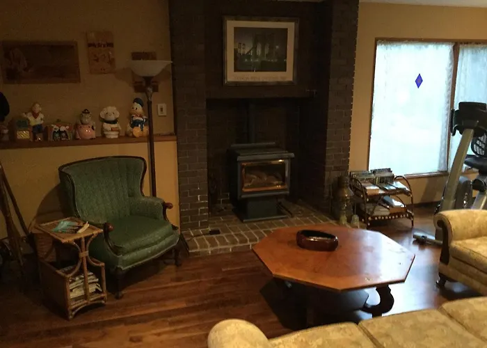 A Cascade View Bed And Breakfast