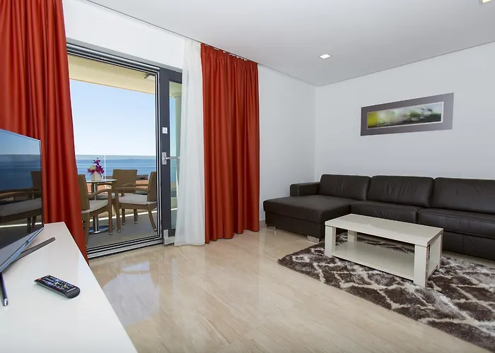 Luxury Aparthotel Makarska