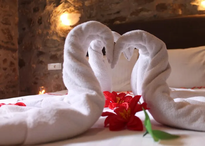 Canyon Matka Hotel