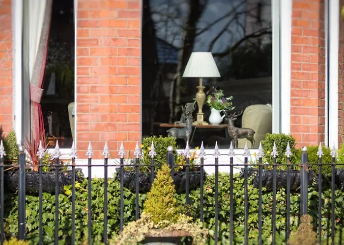 Cheshire Hospitality Ltd Trading As Lennox Lea Studios And Apartments
