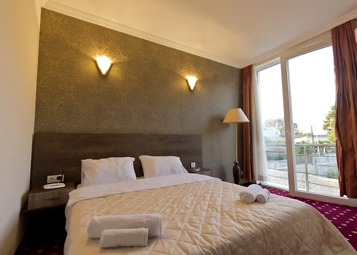 Orange Hotel