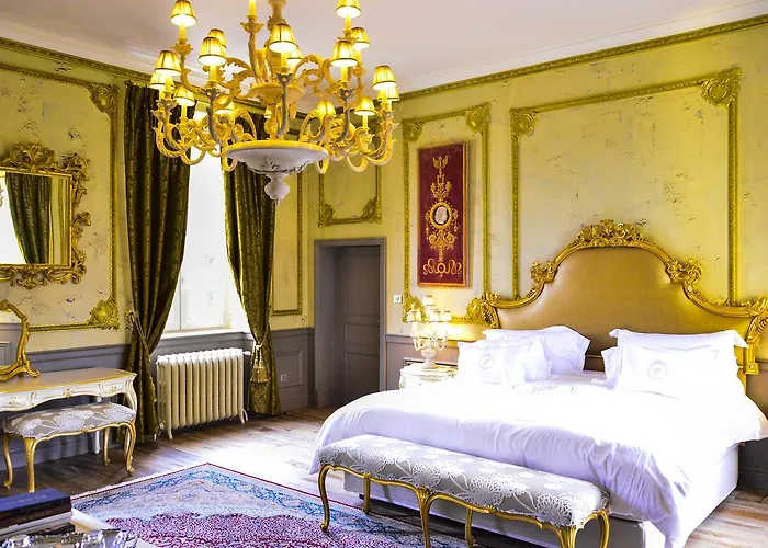 Chateau D'Origny, Chambres D'Hotes Et Restaurant Gastronomique